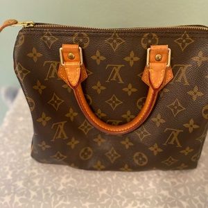 Louis Vuitton Speedy 25